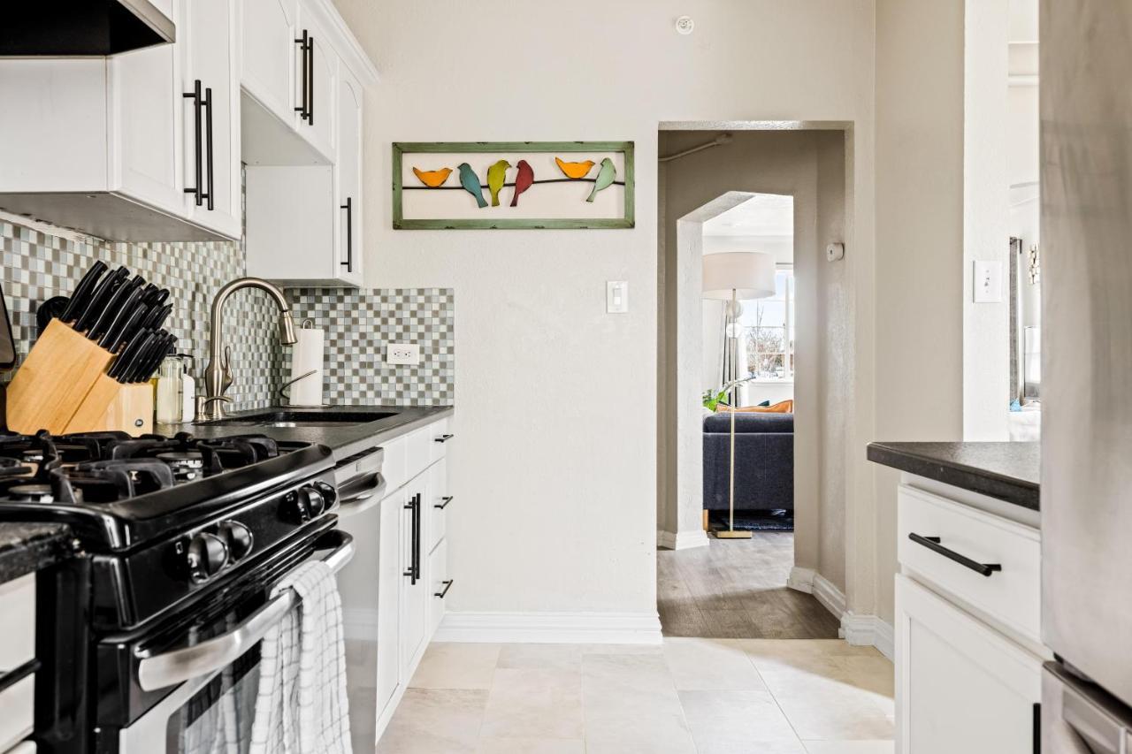Stylish City Retreat - King Beds - Walk To Sloans Lake DEN Buitenkant foto